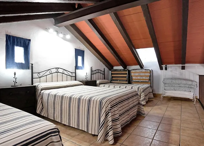 Casa Mari Carmen 1 *