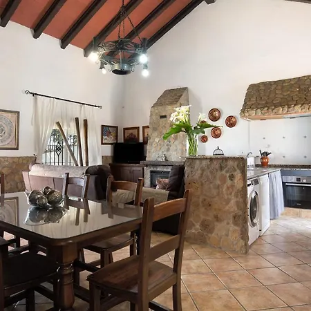 Casa Mari Carmen 1 カントリーハウス